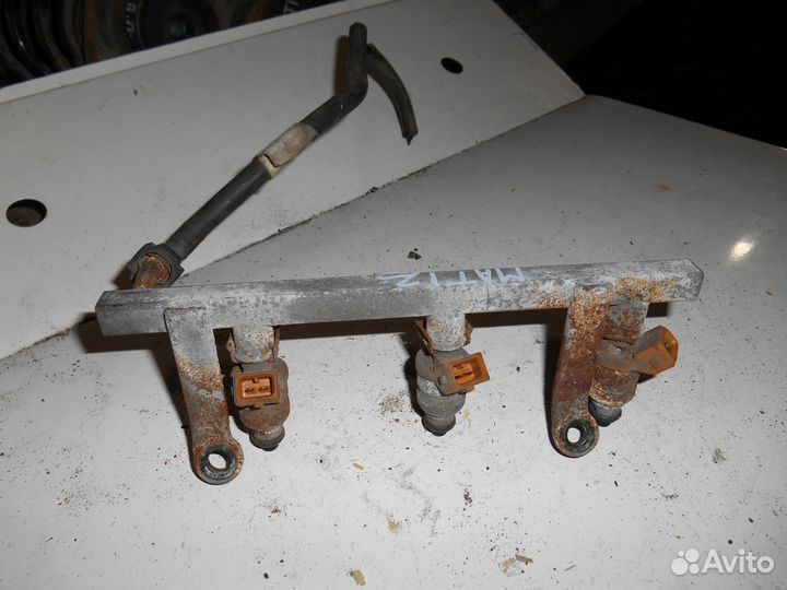 Топливная рампа и форсунка Дэу Матиз Daewoo Matiz