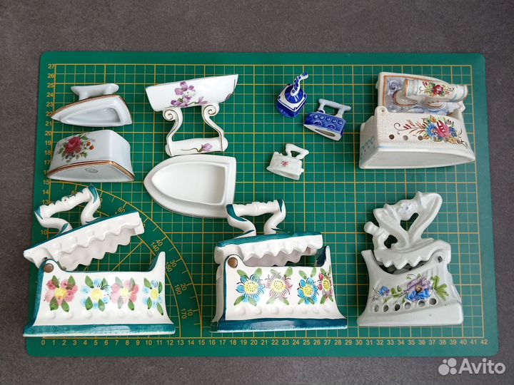 Фарфоровый утюг шкатулка