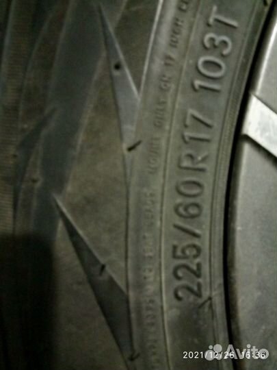 R17 Toyo Observe G3-Ice 225/60, PCD 5x114.3 DIA 56