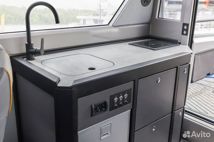 Voyager 850 cabin