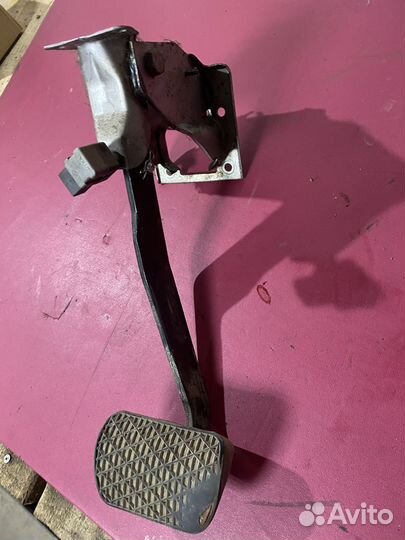 Педаль тормоза Ssang Yong Kyron