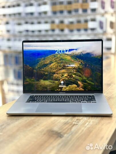 MacBook Pro 16