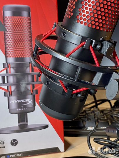 Hyper X quadcast микрофон стриминговый