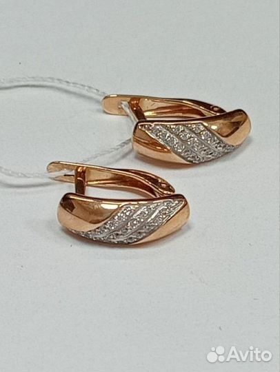 Серьги с синтетическим камнем Золото