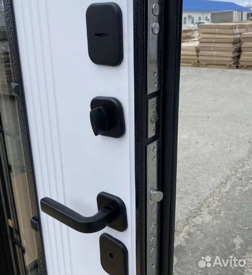 Дверь вхoдная «Английская решётка» Чёрная шагрень