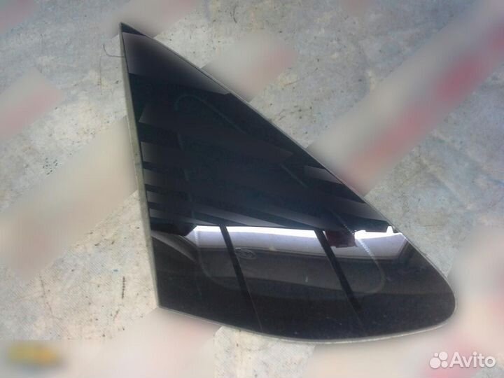 Стекло кузовное глухое левое Ford Focus II 2008-20