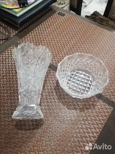 Хрустальная ваза