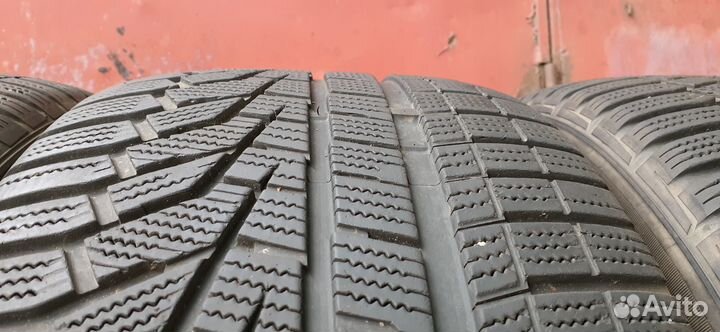 Hankook Winter I'Cept Evo2 W320A SUV 275/45 R20