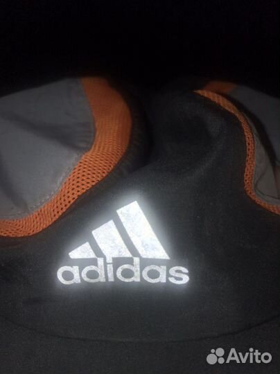 Пятипанельная кепка adidas