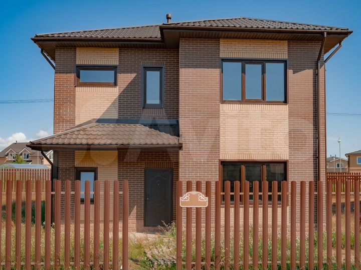 Дом 163 м² на участке 6 сот.