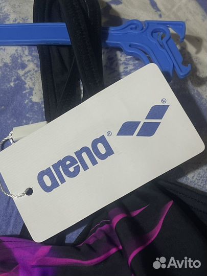 Купальник женский слитный 46 48 arena