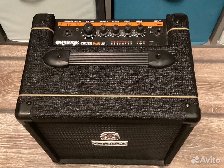 Комбоусилитель для бас гитары Orange Crush Bass 25