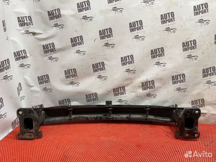 Усилитель бампера передний Skoda Superb 3T cbbb