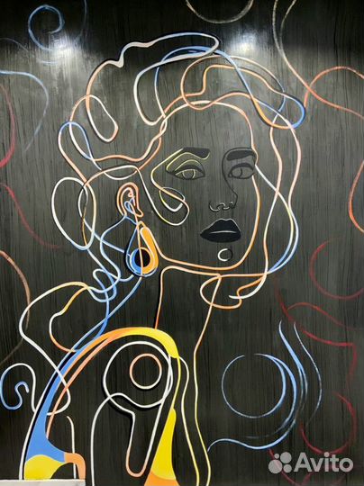 Роспись стен, одежда