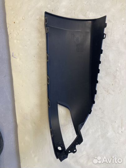 Накладка заднего бампера левая Range Rover Sport L