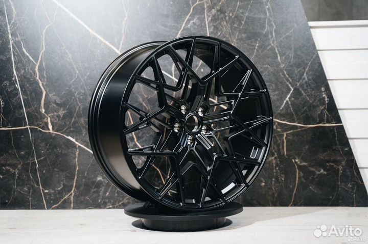 Кованные диски R22 Mercedes-Benz C-Class AMG