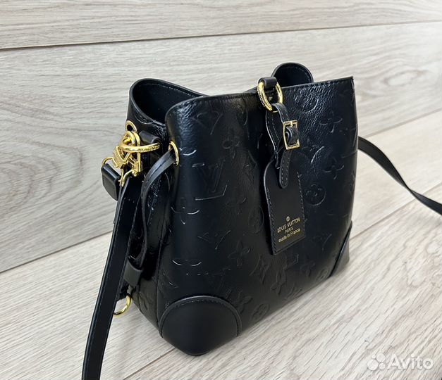 Сумка LV черная новая