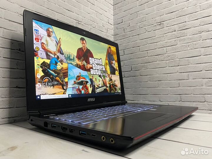 Игровой ноутбук MSI I7/FullHD/GeForce960M/8Gb/SSD