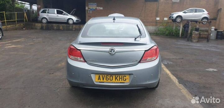 Накладка двери (крышки) багажника Opel Insignia