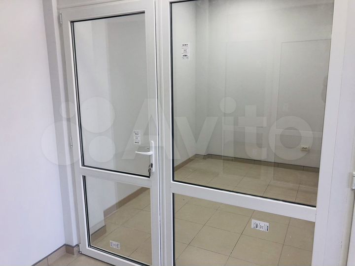 Торговая площадь в новом большом ЖК Города Мира