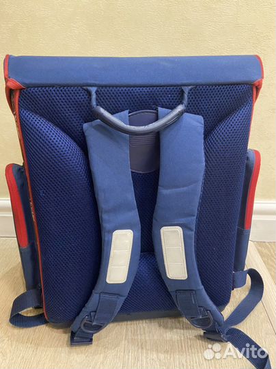 Школьный рюкзак gulliver