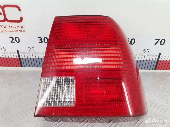 Фонарь задний для Volkswagen Passat 5 3B5945096G