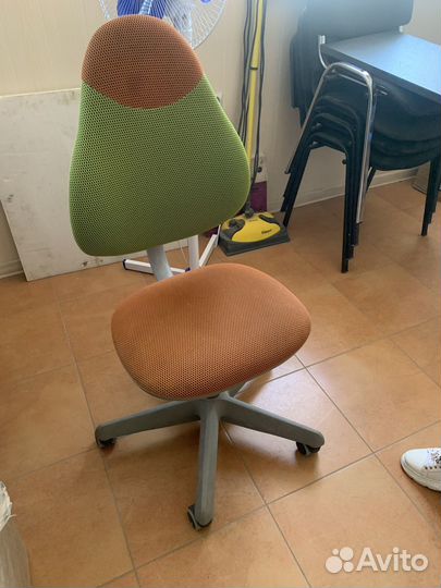 Компьютерное кресло