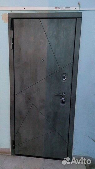 Дверь входная