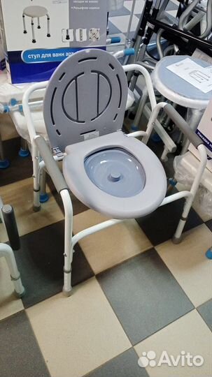 Санитарный стул