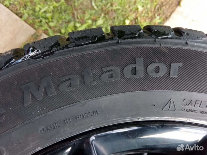 Колеса на оригинальных дисках r16 ScodaOctavi зима