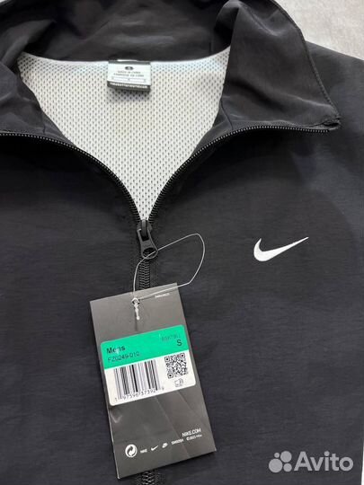 Nike плащевка легкая