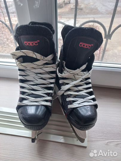 Коньки хоккейные детские