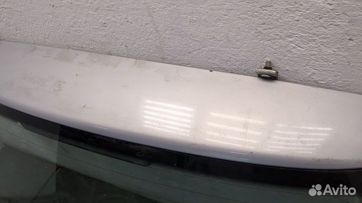 Крышка багажника Volkswagen Golf 4