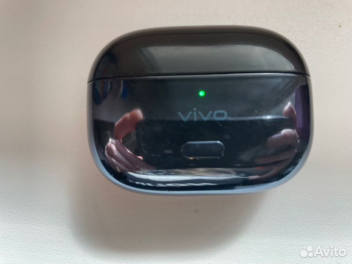 Кейс от наушников Vivo TWS2е