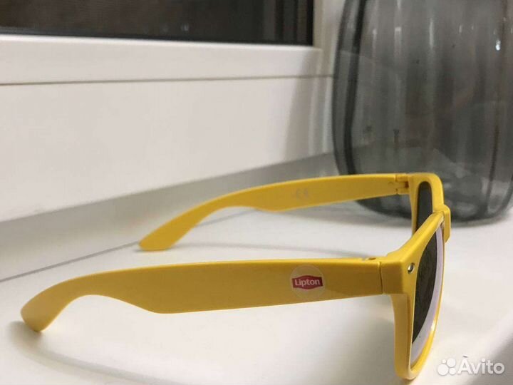 Солнцезащитные очки