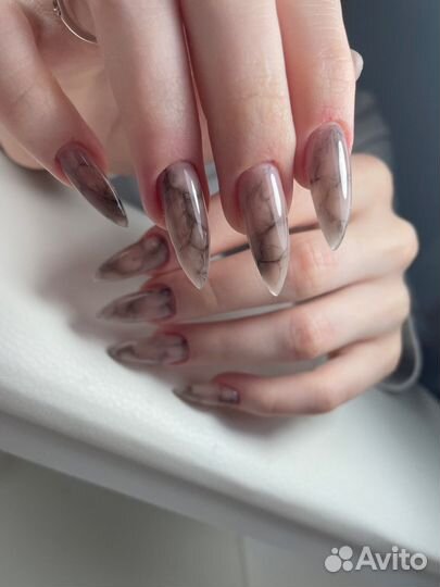 Маникюр с покрытием, наращивание