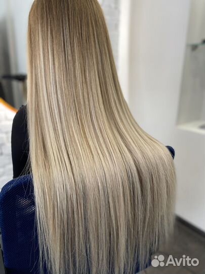 Модель на наращивание волос