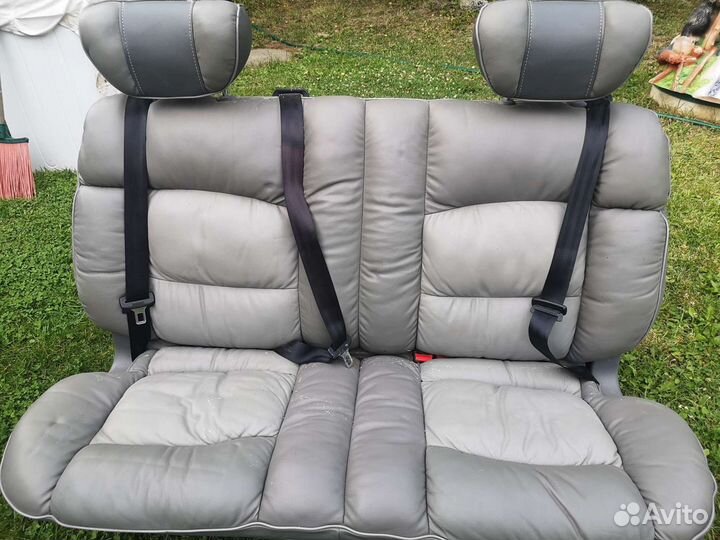 Заднее кресло hyundai Grand Starex