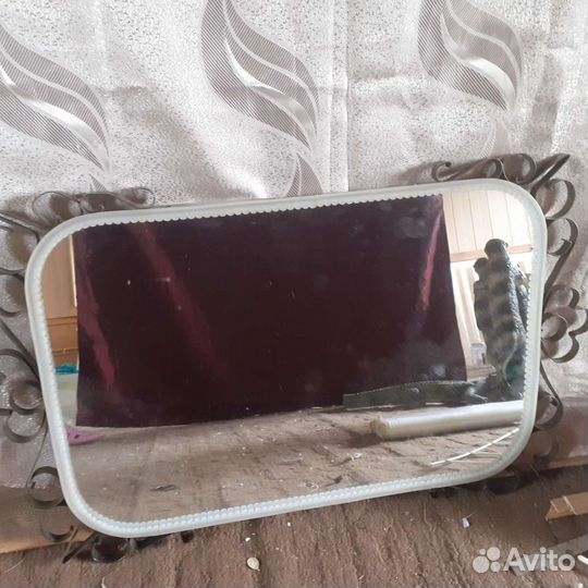 Отдам зеркало стариное СССР кованное