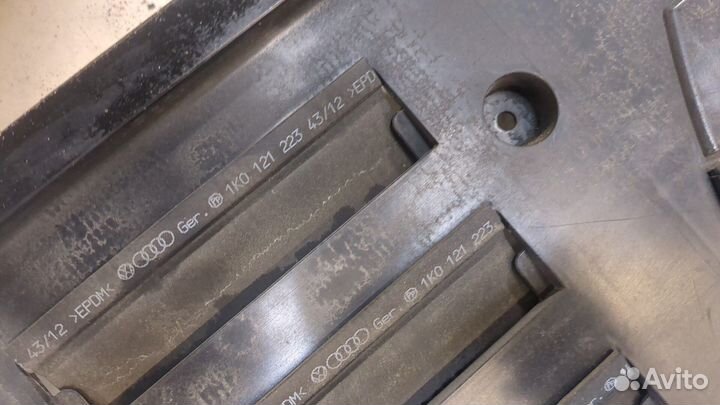 Вентилятор радиатора Skoda Rapid