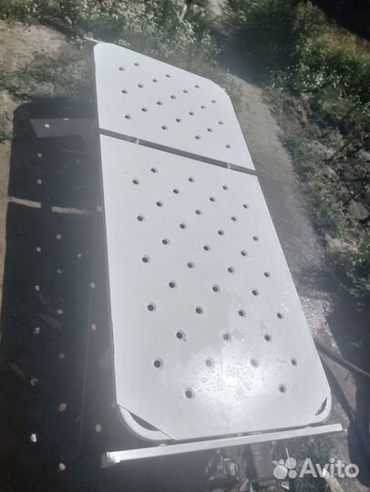 Кровать с механическим приводом