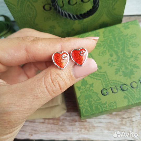 Серьги Gucci красные сердечки