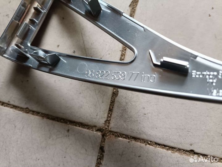 Хром накладка правая тонеля Citroen c5