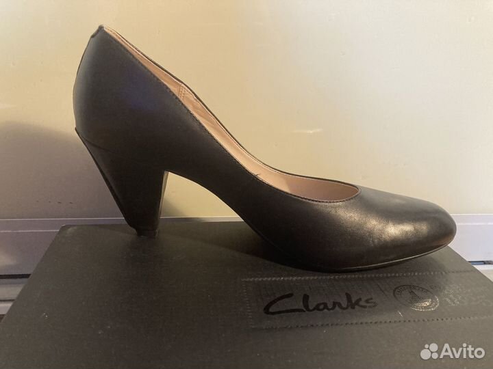 Туфли женские кожаные Clarks