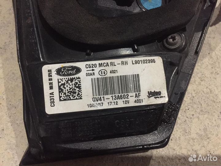 Фонарь правый Ford Kuga с 2016