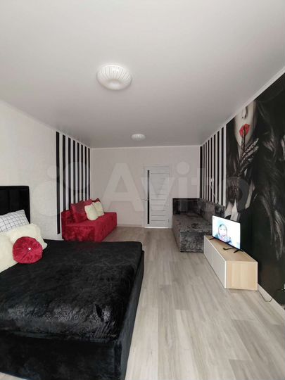 2-к. квартира, 62 м², 1/16 эт.