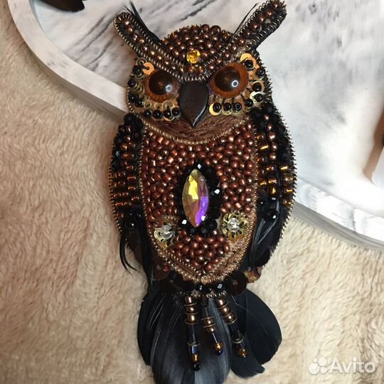 Брошь из бисера Сова