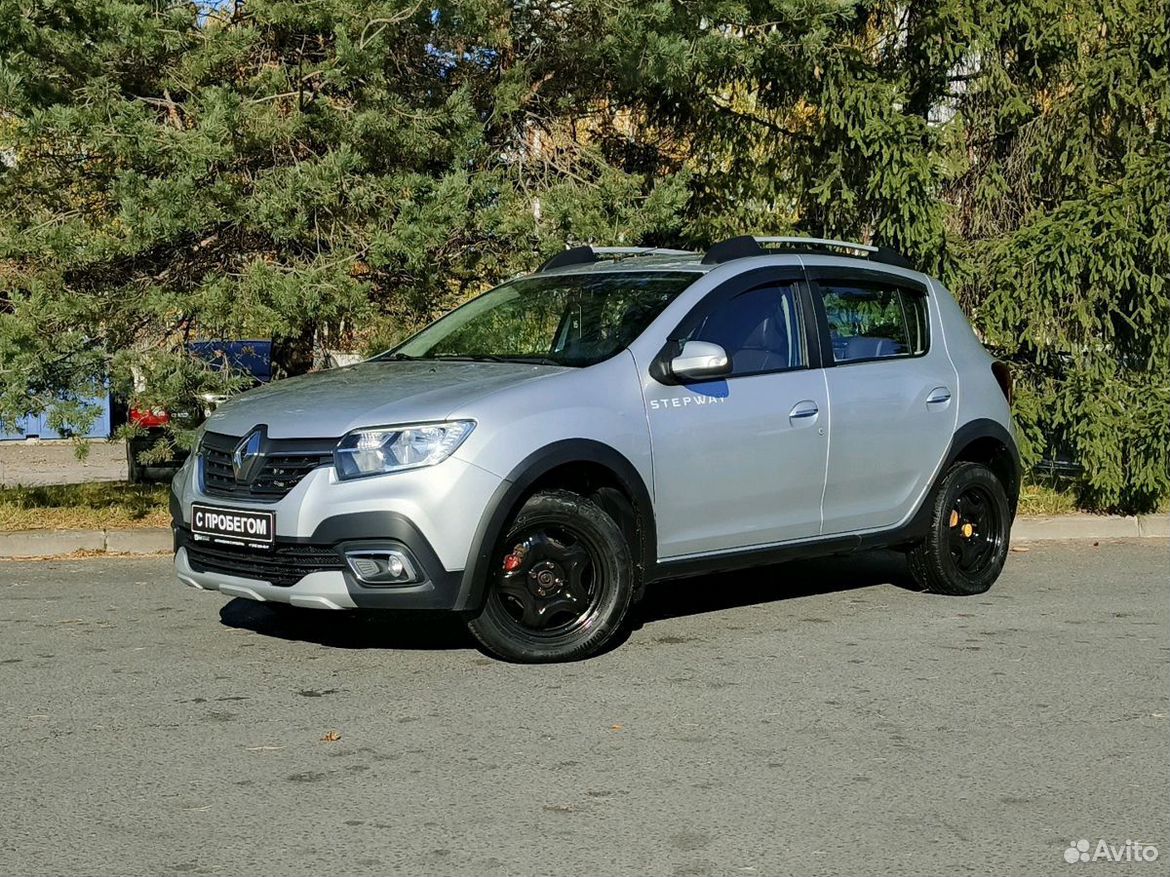 Renault Sandero Stepway 1.6 MT, 2020, 75 102 км