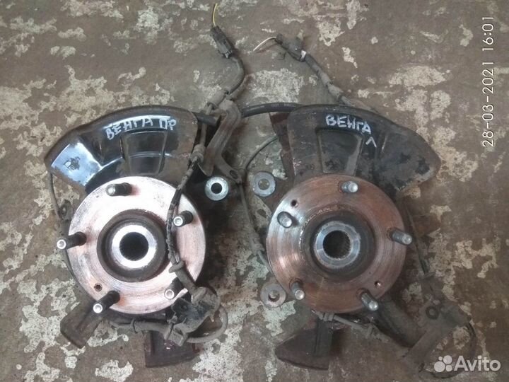 Кулак поворотный на Киа Венга 2014 года