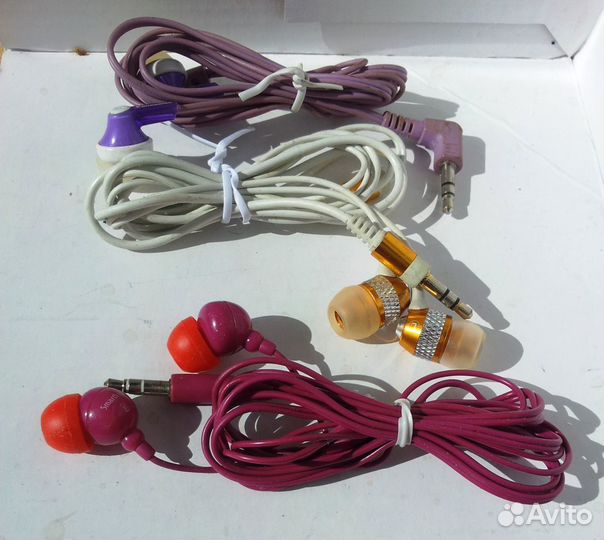 Наушники разные